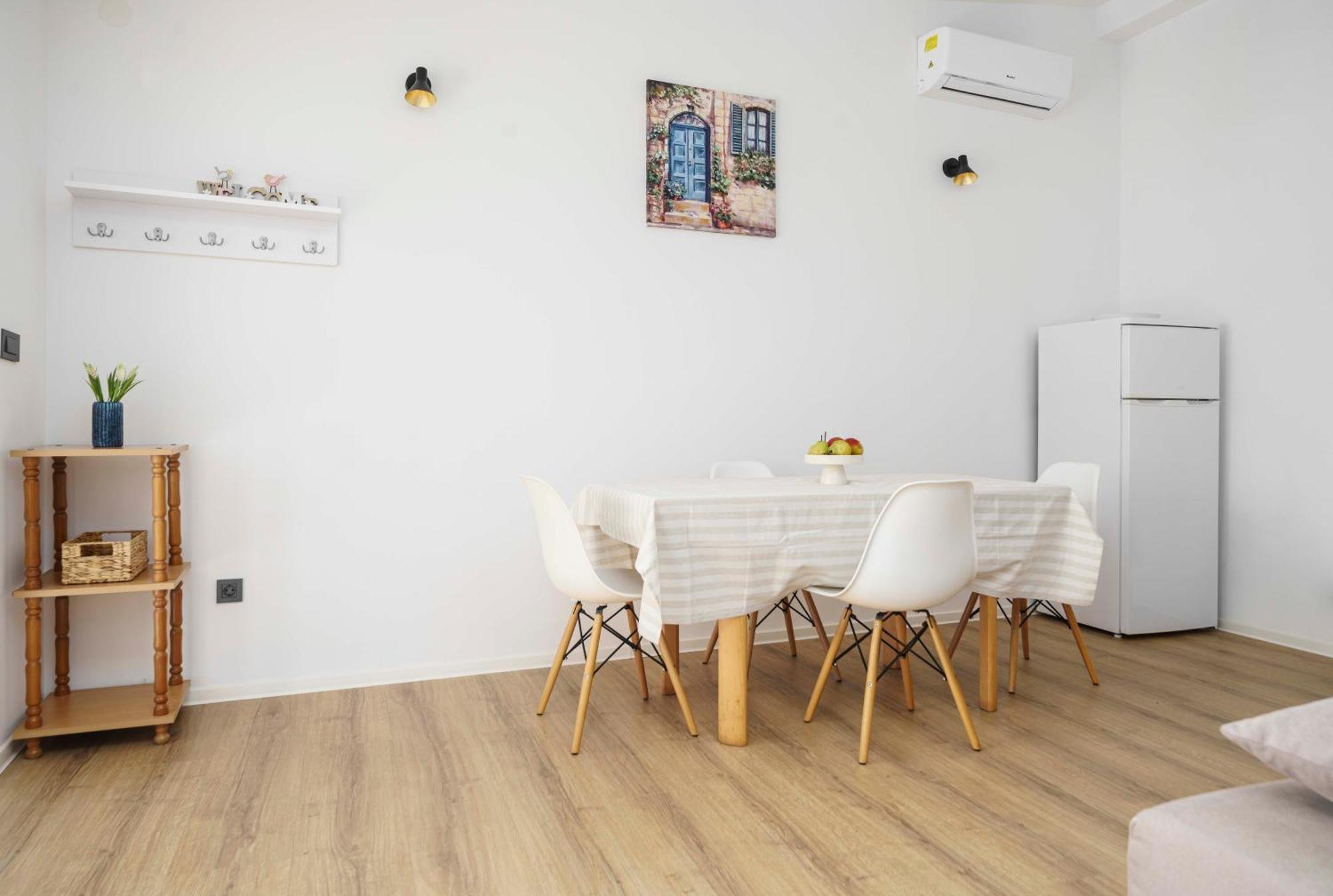 Apartments Vitis - City Centre - Free Parking ヴォディツェ エクステリア 写真